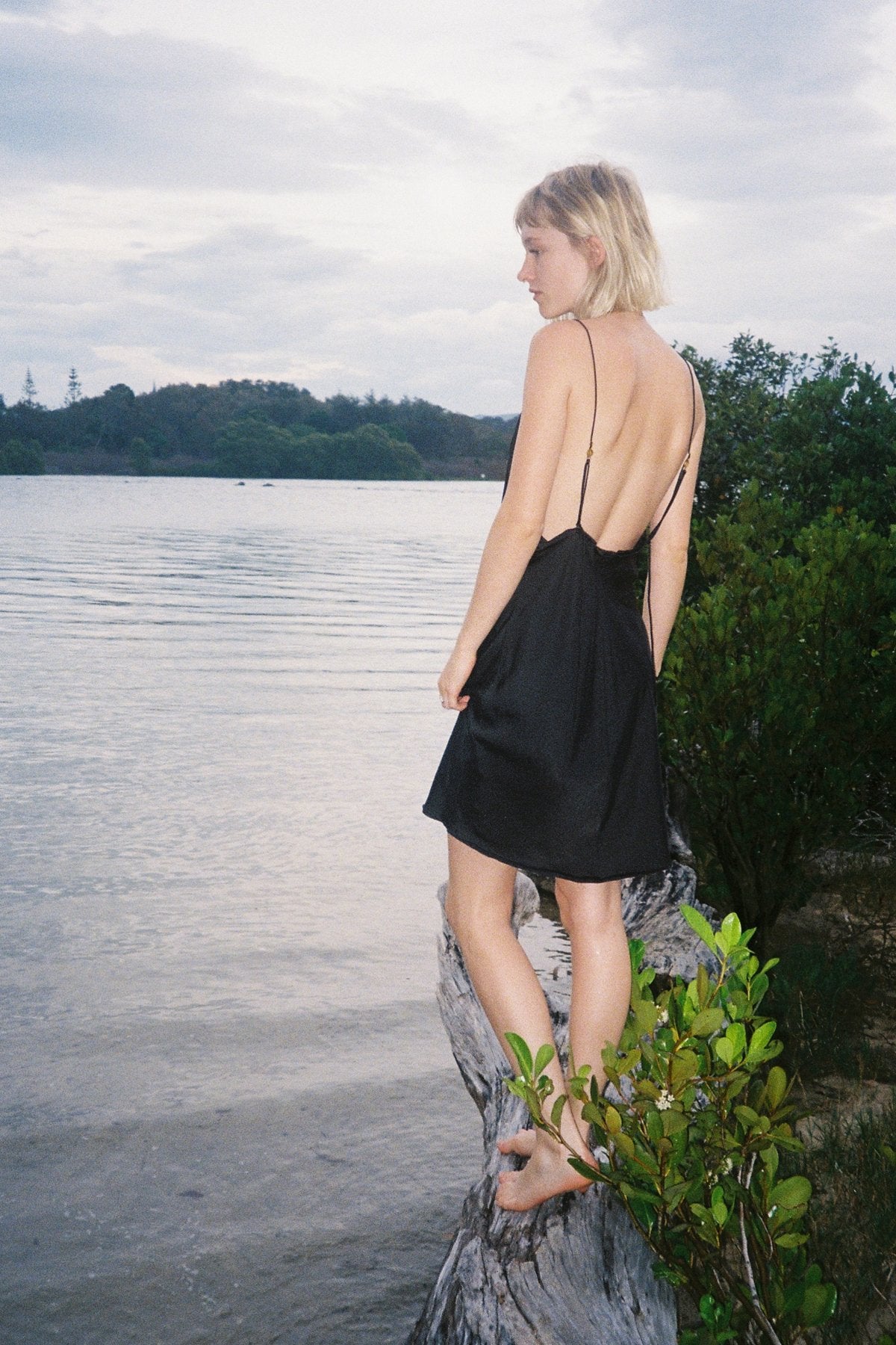The O'Keeffe Mini Dress - Ebony - LOOMES