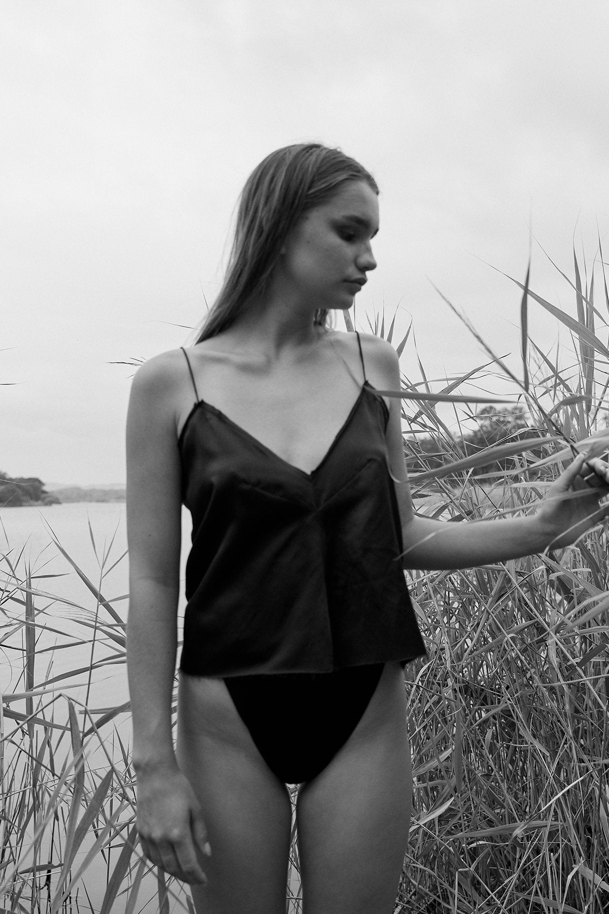 The Pablo Cami Top - Ebony - LOOMES
