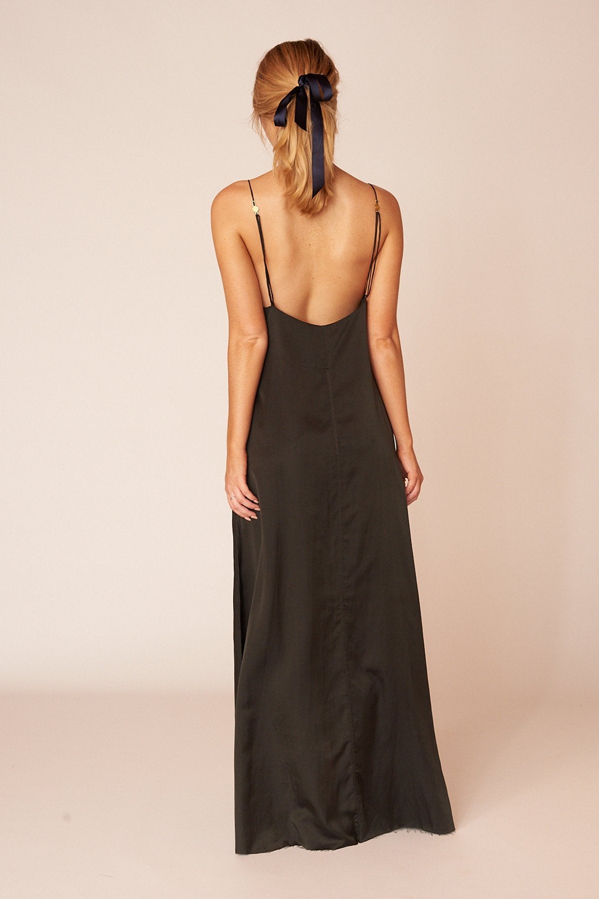 The Kahlo Full Length Dress - Ebony - LOOMES