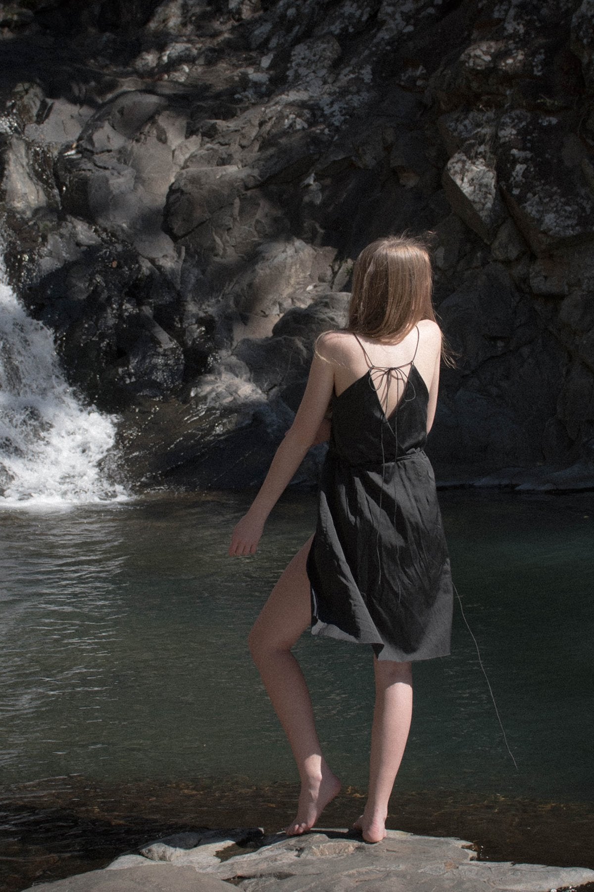 The Matisse Mini Dress - Ebony - LOOMES