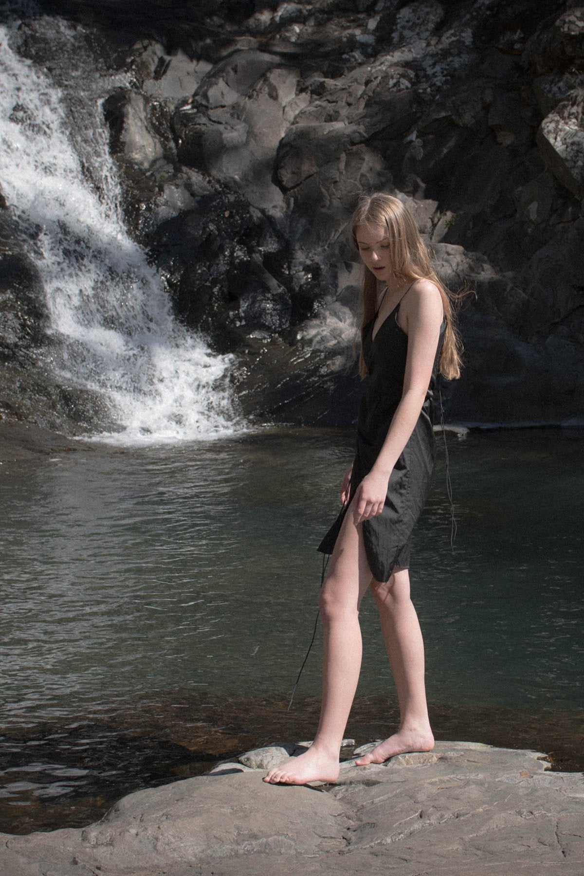 The Matisse Mini Dress - Ebony - LOOMES
