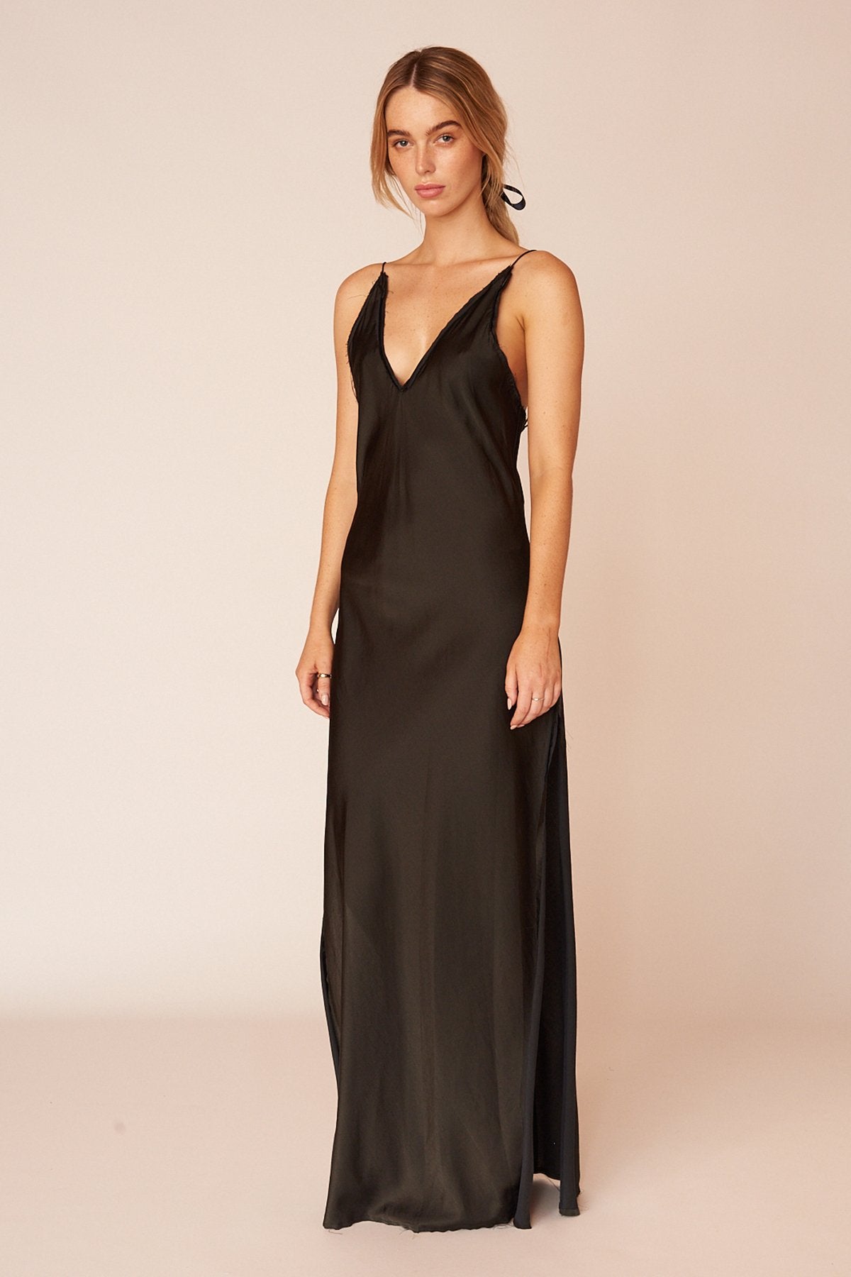 The O'Keeffe Full Length Dress - Ebony - LOOMES